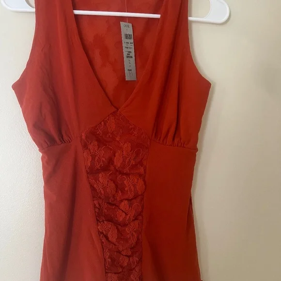 Cache Tank - Picture 1 of 2